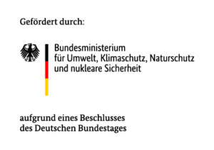 Ein schwarzer und roter Text auf weißem Hintergrund.